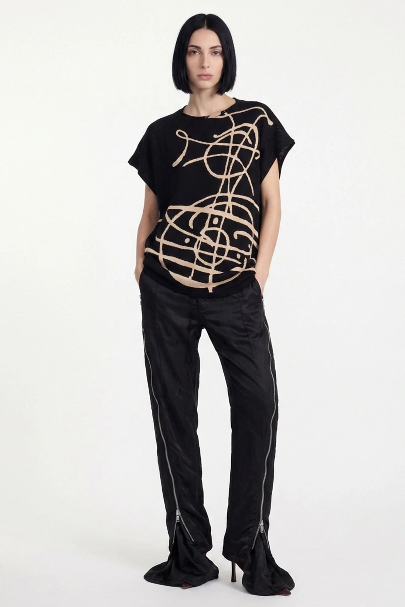 Vivienne Westwood Graffiti Orb Beach Top SS26 - Image 4